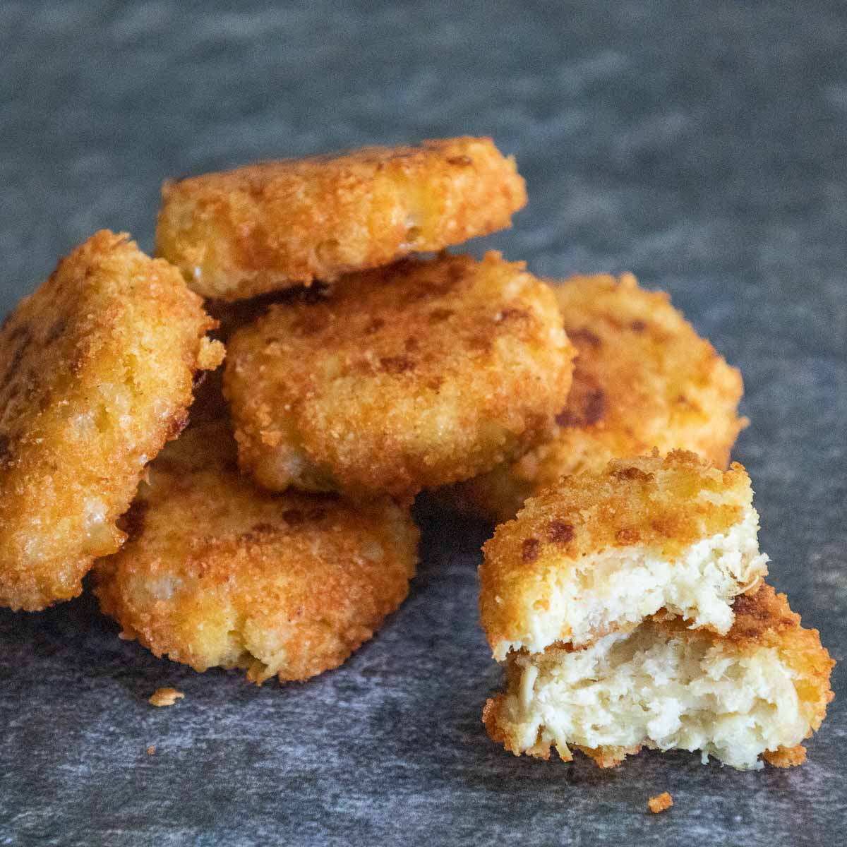 Hearty Chicken Keto Nuggets