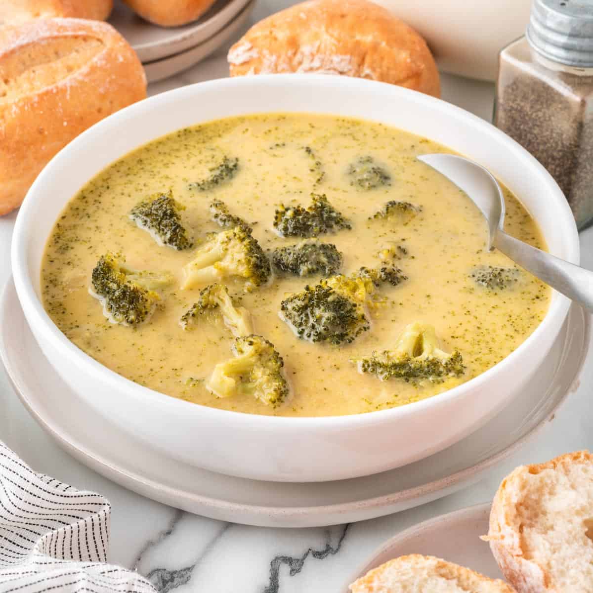 Cheesy Broccoli Soup