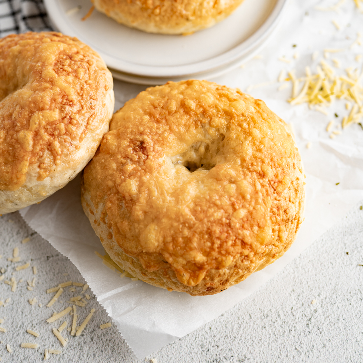 Mesmerizing Garlic Bagels