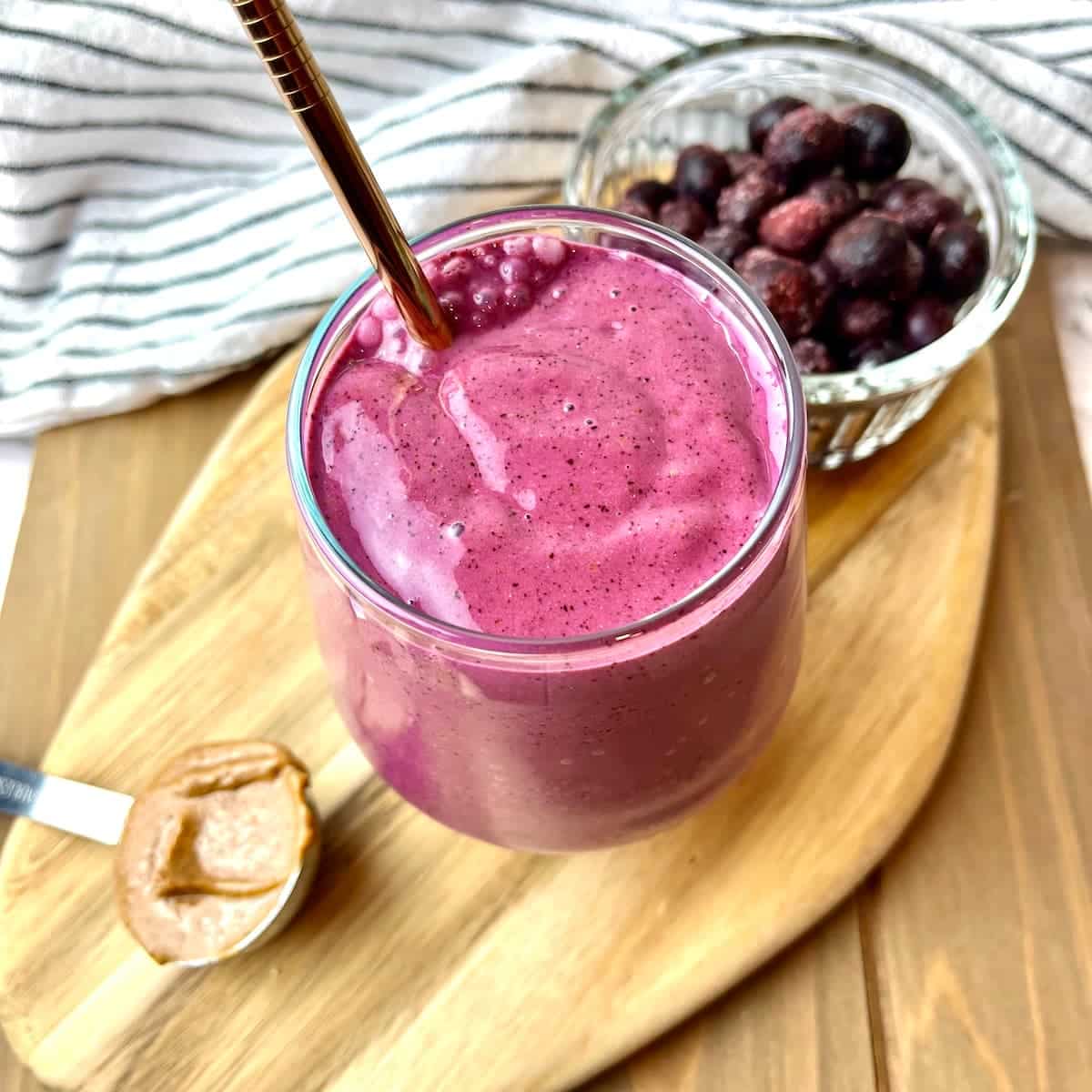 Almond Butter Berry Smoothie