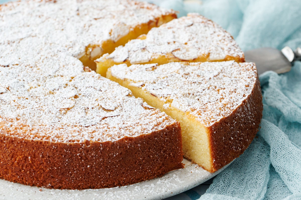 Almond Flour English Cake